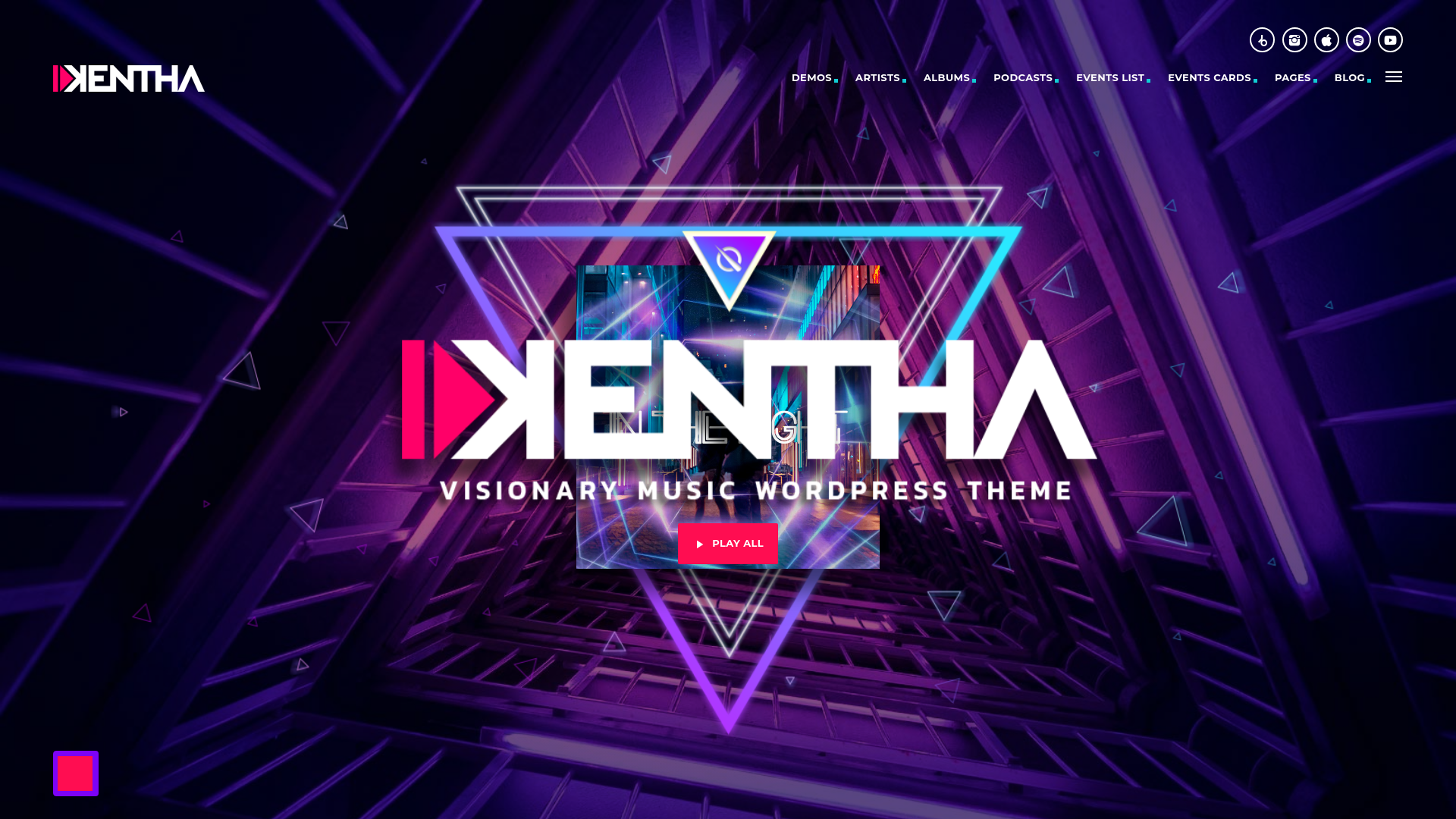 Lady Maxx Paris, drag queen et transformiste professionnelle depuis +20 ans. Spectacles cabaret, imitations de stars, shows sur mesure partout en France. Devis gratuit.