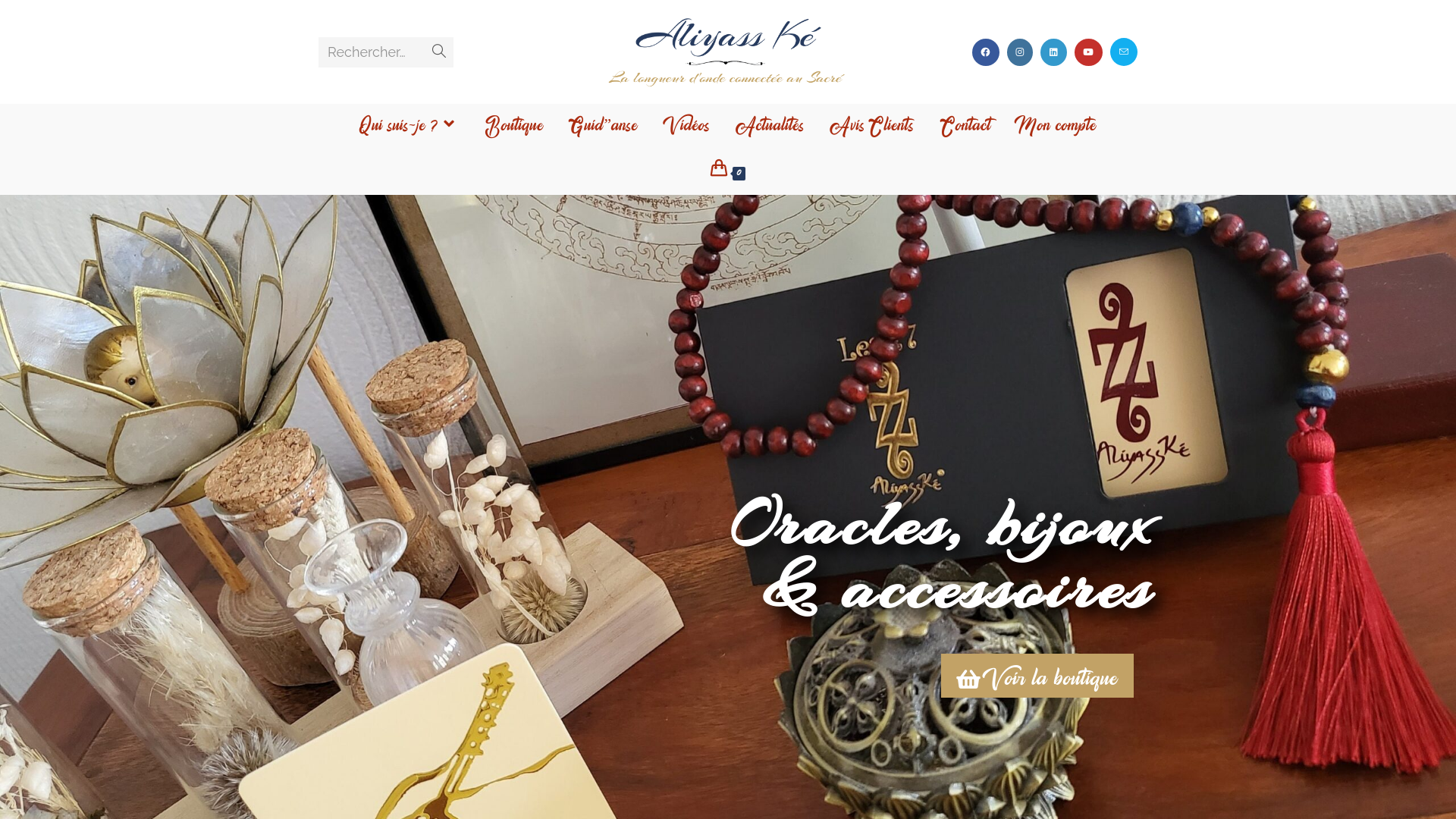 Créatrice des 77, Oracles, Cartes, bijoux & accessoires, Guidances , numérologie et arts divinatoire